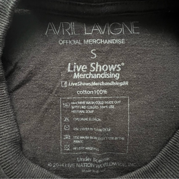The Avril Lavigne Tour t-shirt 2014 - Picture 4 of 4